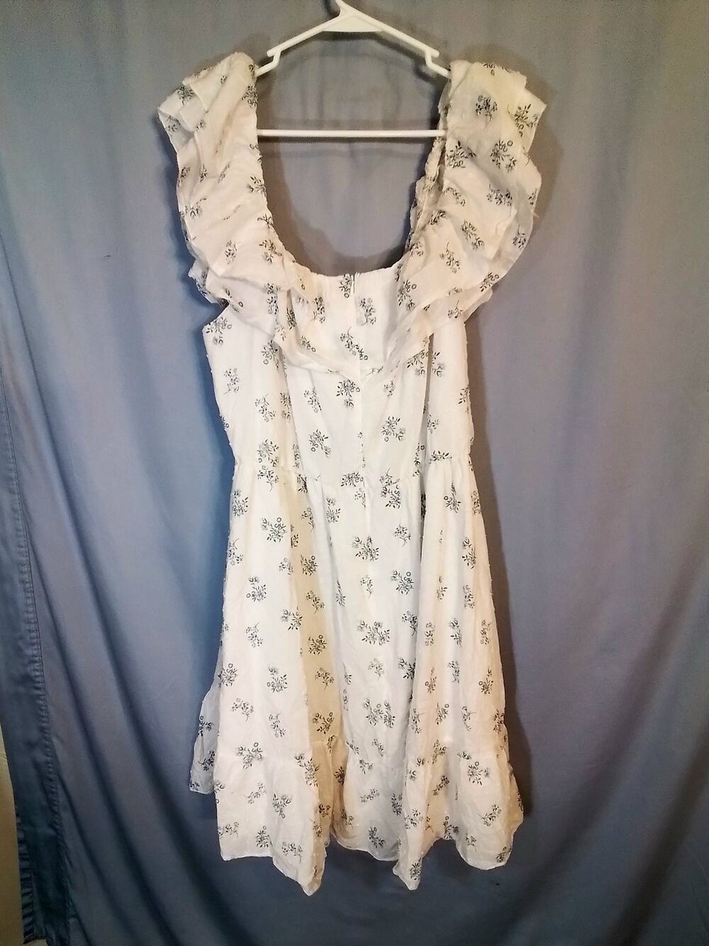 Simplee Plus white summer dress